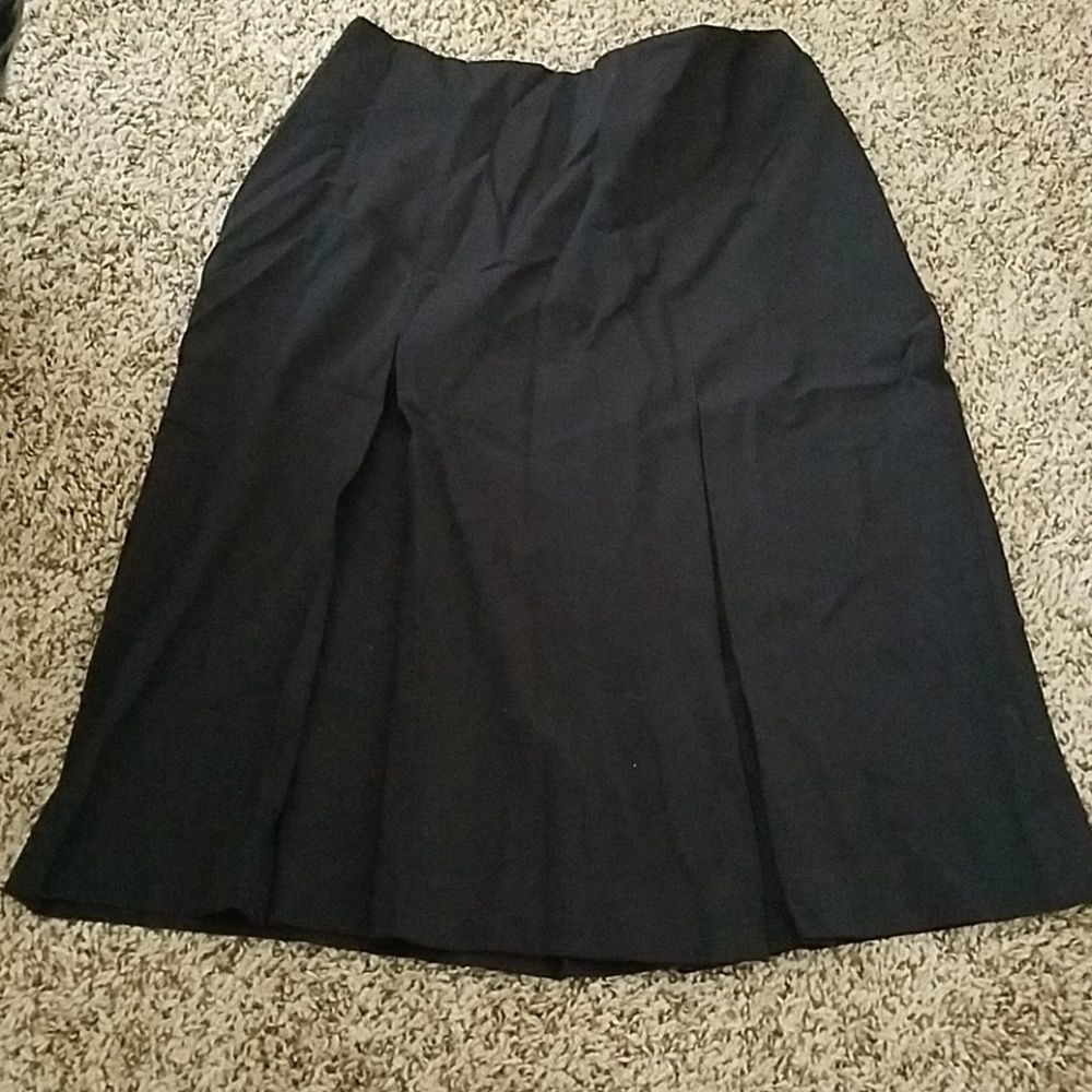 Investments Black Pleated Skirt Women’s 4P Side Zip Workwear Classic
